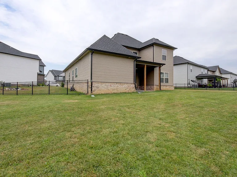 541 Low Country Ct — Photo 10