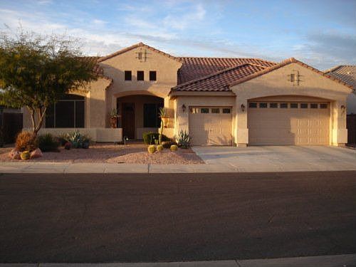 Beautiful front yard