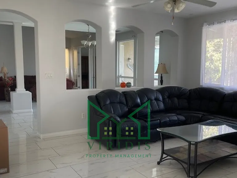 10702 Villa Hermosa Dr — Photo 6