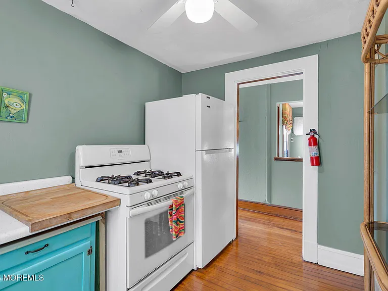 110 Mount Tabor Way #C — Photo 10