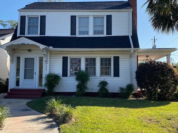 225 S 17th St, Wilmington, NC 28401