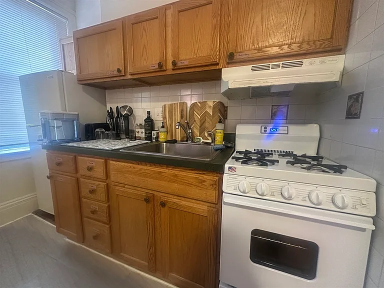 1234 Commonwealth Ave #11 — Photo 4