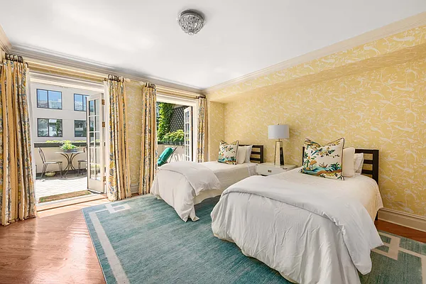 Rented by Douglas Elliman | media 30