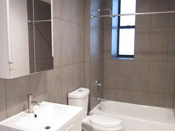 4th image of 500 W 140th St APT 1G