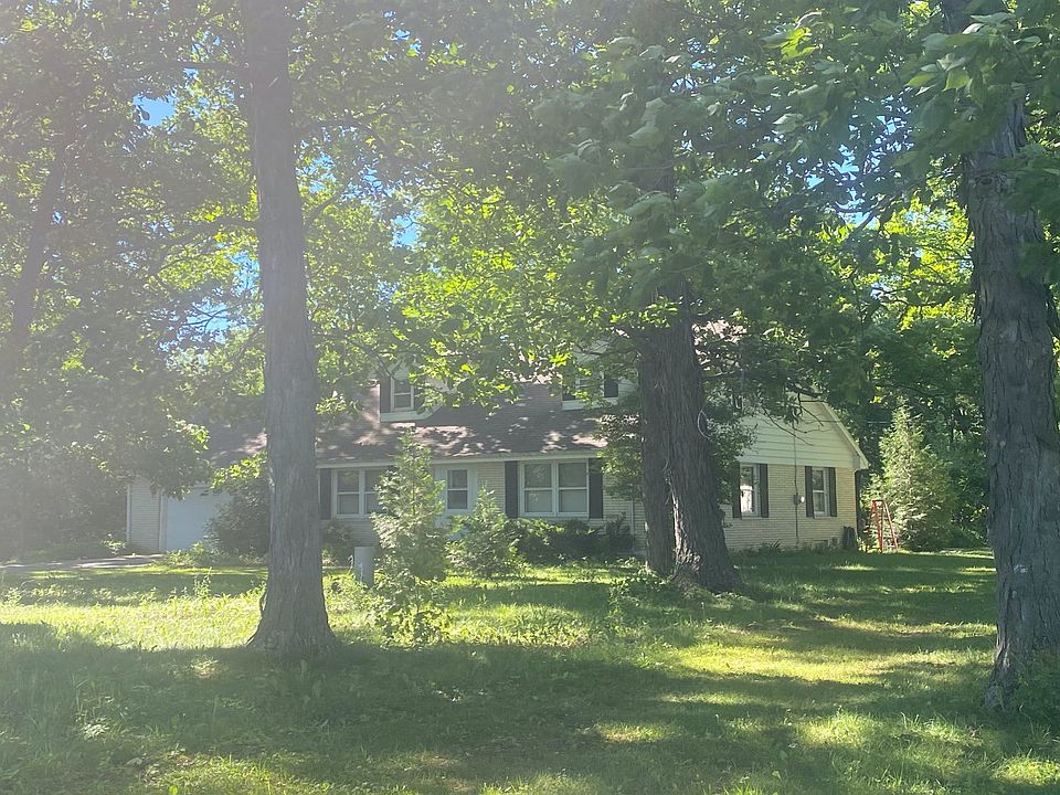 2nd image of W1939 Coenen Rd