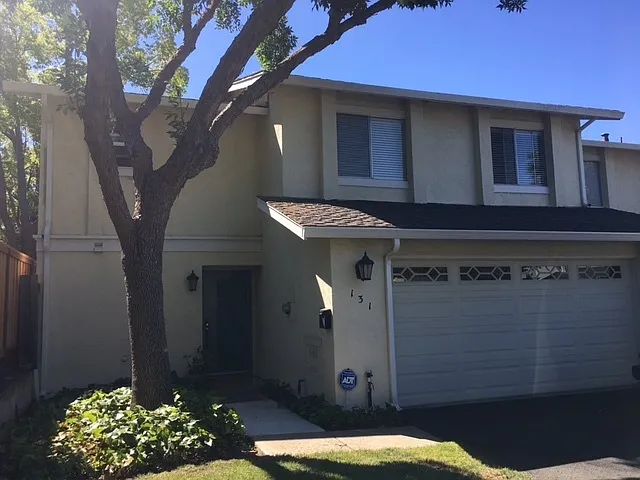 131 Fountainhead Ct