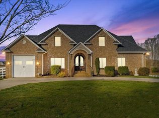 1015 Cross Country Ln, Inman, SC 29349