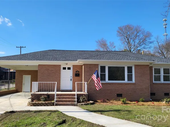 523 Saluda Rd, Chester, SC 29706