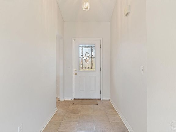 5th image of 2109 Coral Creek Dr