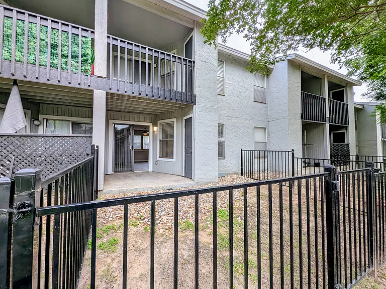 Grove at Northwest Hills — Photo 56