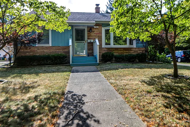 709 S Anderson St photo 1