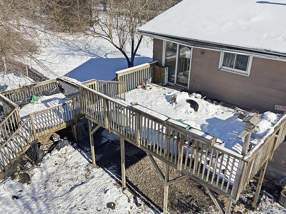 5th image of 23620 Jensen Ave N