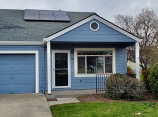 153 Crocker St, Ashland, OR 97520