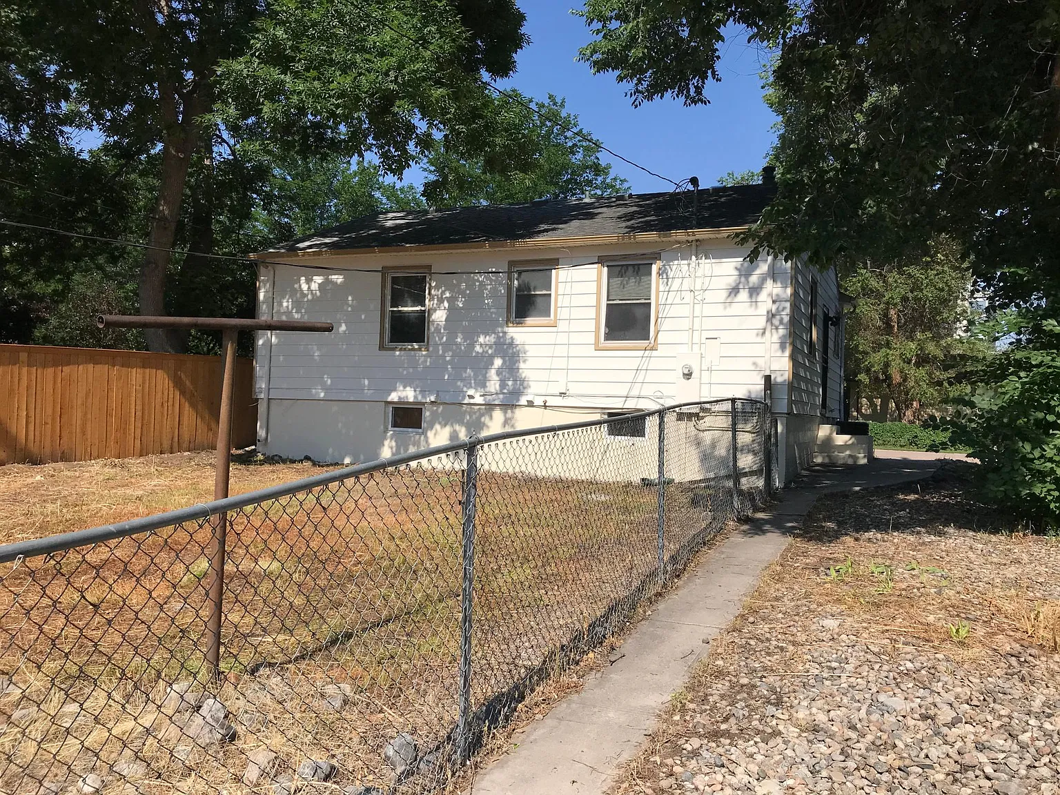 2 bed, 870 sqft, $1,850 — Photo 4