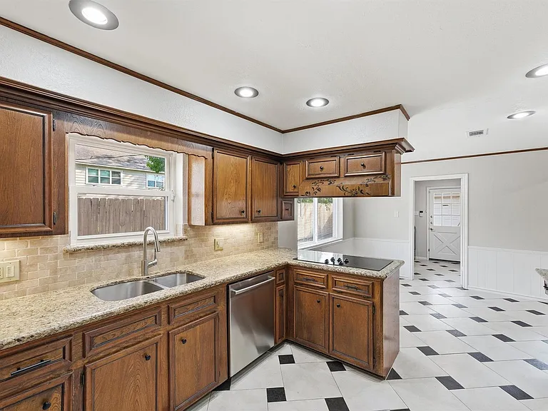 18806 Candleview Dr — Photo 7