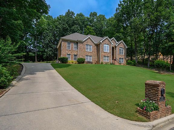 3rd image of 7000 Shady Oaks Ln