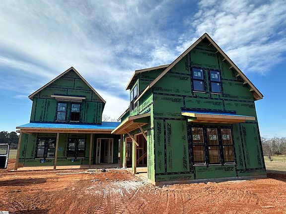 2nd image of 3716 Fork Shoals Rd