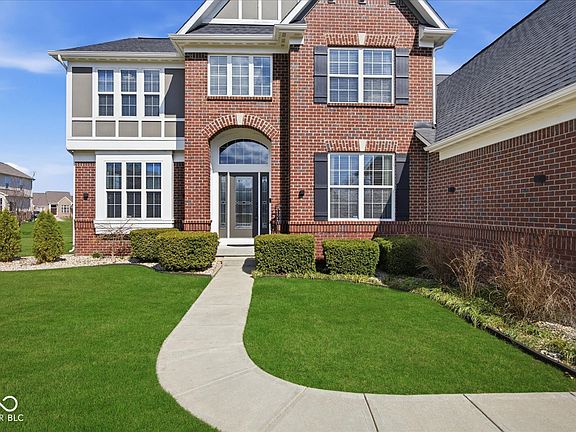4th image of 1294 Mayfair Ct