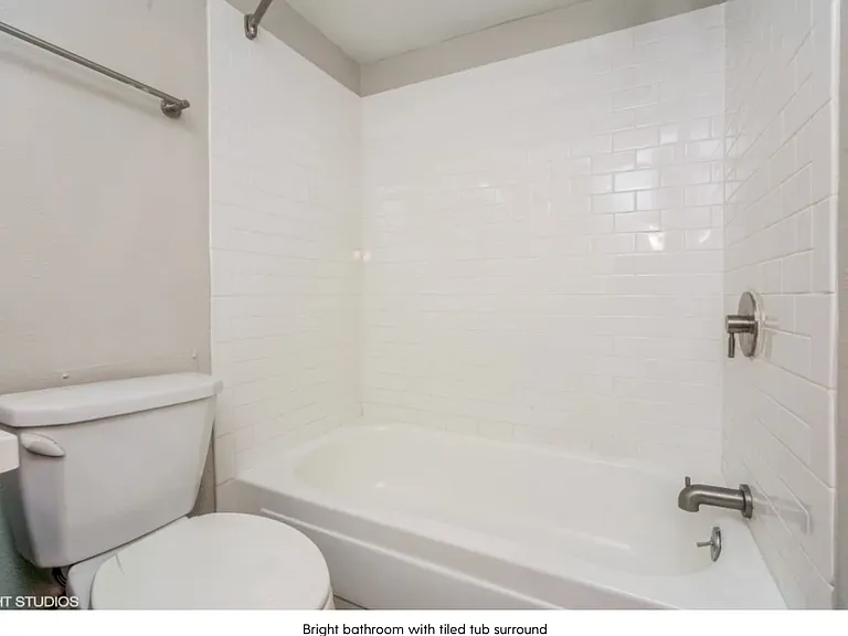 136 S Penn — Photo 15