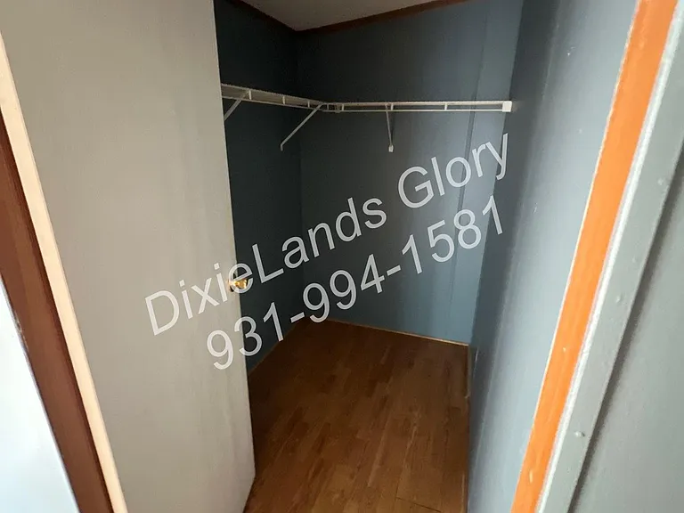 313 Breeding Ln — Photo 14