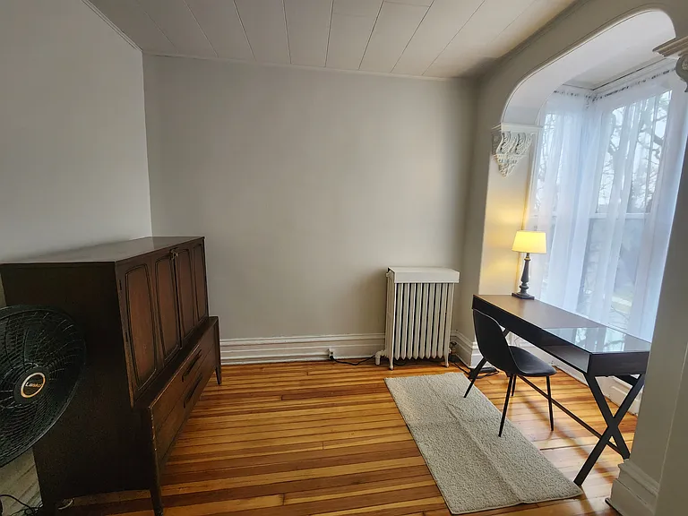 484 Madison Ave #2 — Photo 11
