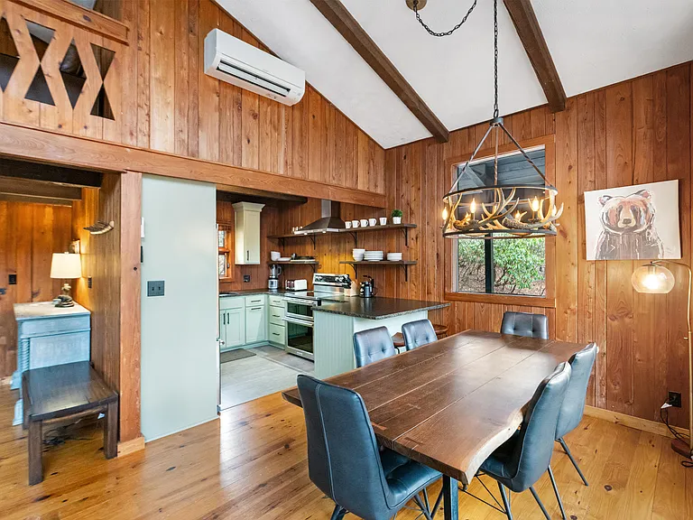 1307 Dogwood — Photo 15
