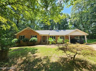 915 Sunstone Dr, Durham, NC 27712