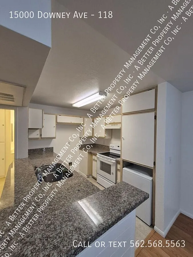 Building Photo - 15000 Downey Ave #118