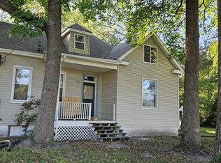 6439 Quercus Grove Rd, Edwardsville, IL 62025