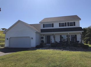 52 Dormie Ave, Mechanicville, NY 12118