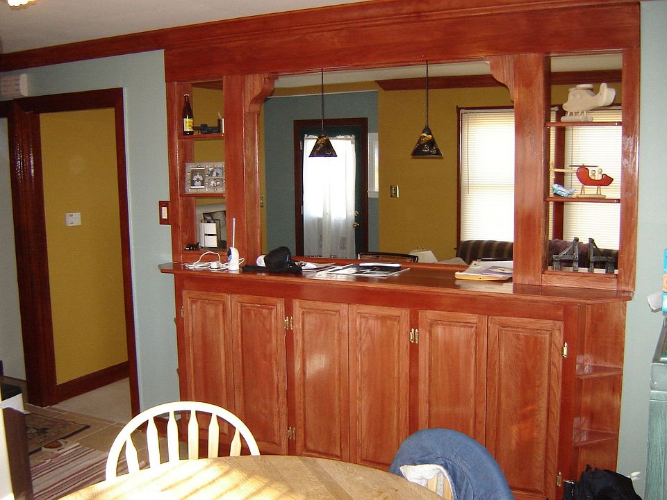 Oak Bar - Kitchen Side