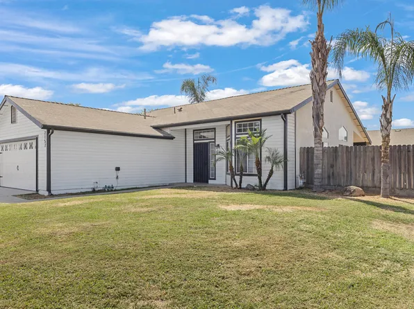 2157 Country View Avenue, Tulare, CA 93274