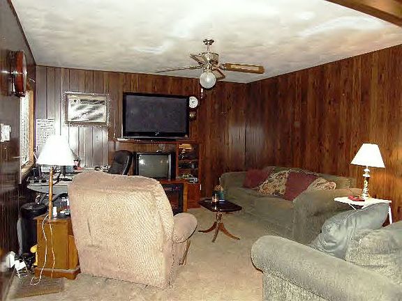 Home for Sale in Decatur, IL $25,877