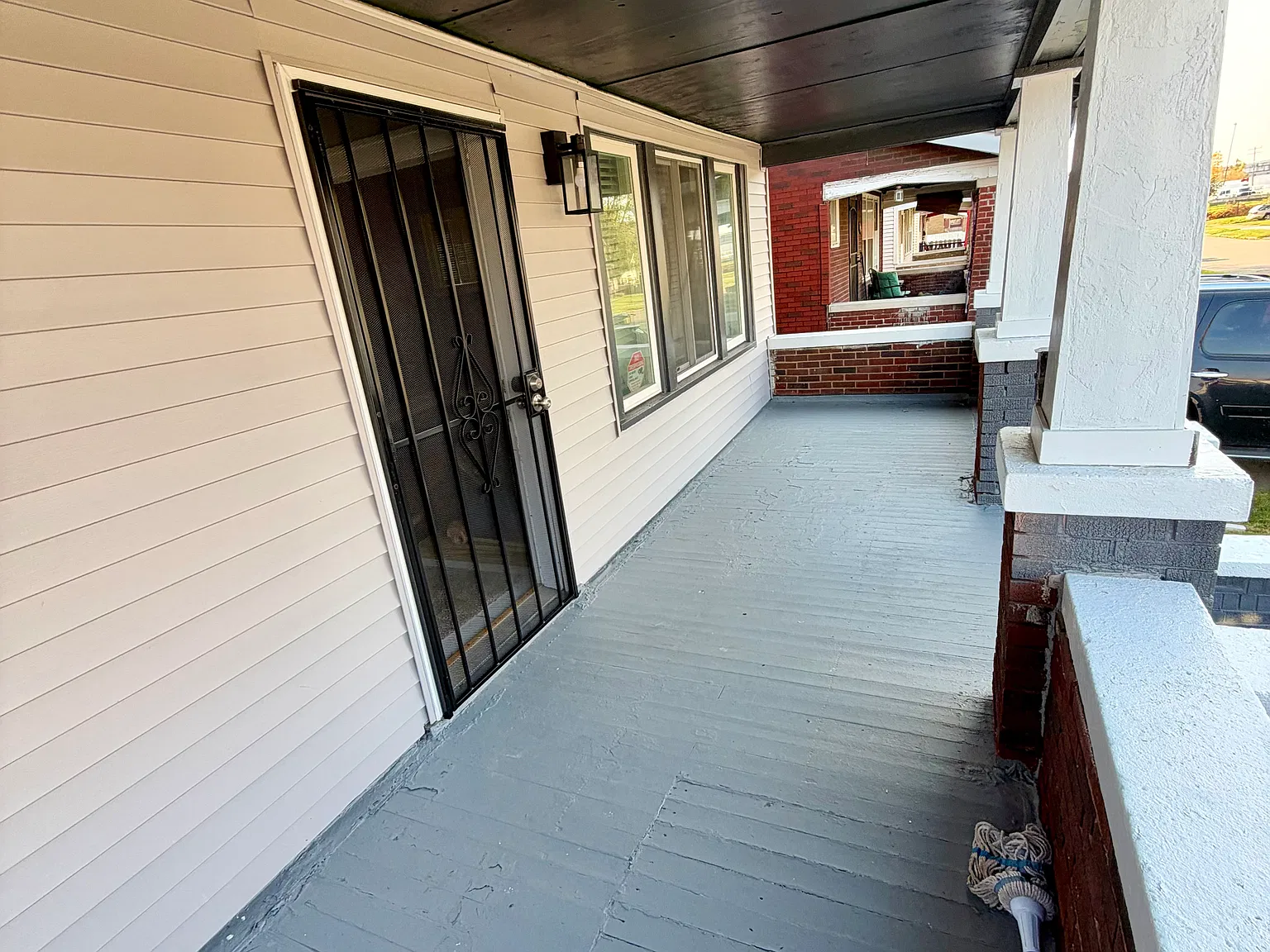 3 bed, 1325 sqft, $1,525 — Photo 2