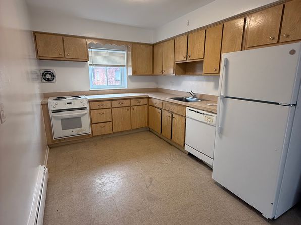 888 N 7th St #3C