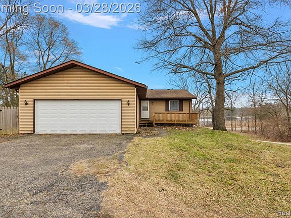 2nd image of 6210 Tripp Rd