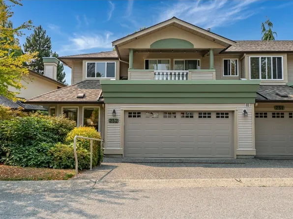 13888 70th Ave #252, Surrey, BC V3W 0R8