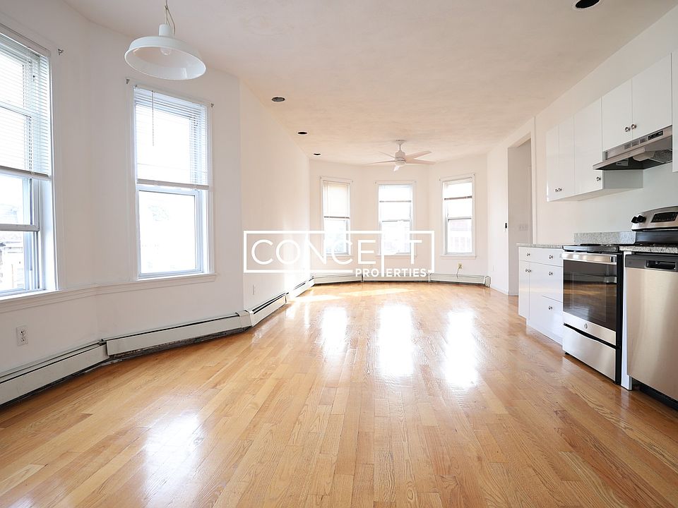 1st image of 58 Mansfield St #3DC