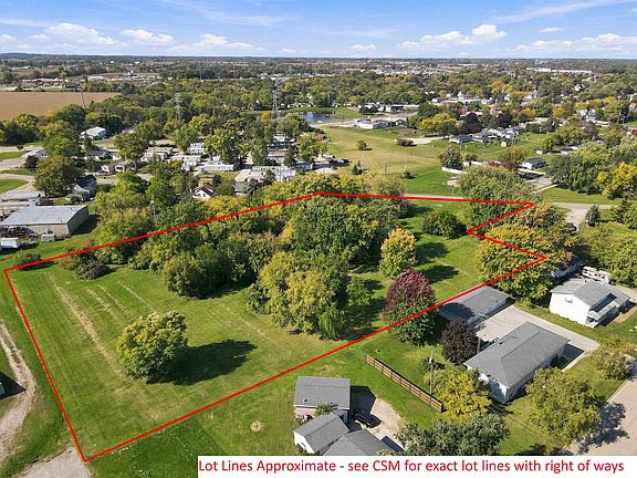 5th image of 25 Lakeshore Dr