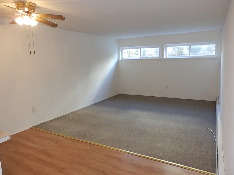6 Putnam Ave — Photo 15