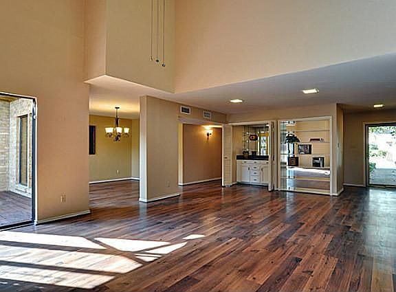 3rd image of 3721 Hulen Park Dr