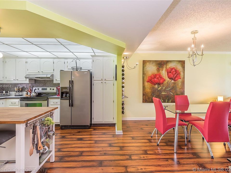 1st image of 371 S Hollybrook Dr APT 307