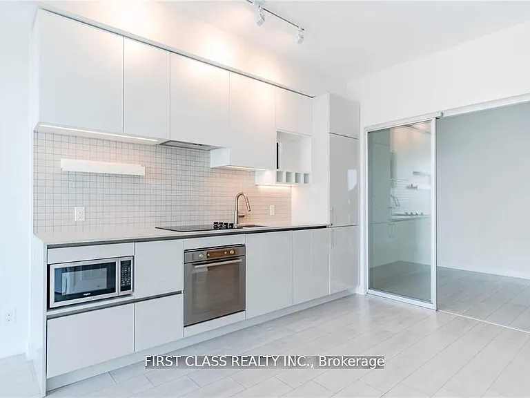 950 Portage Pkwy #5103 — Photo 9