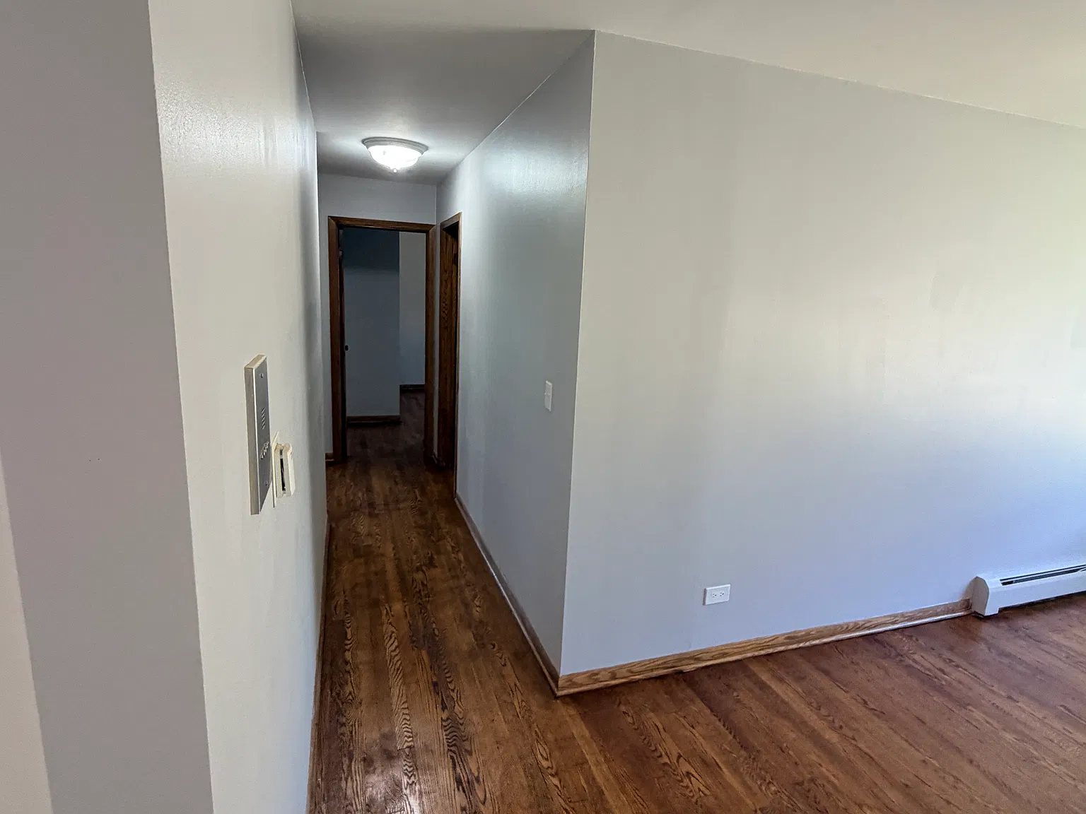 3 bed, 1200 sqft, $2,000 — Photo 4
