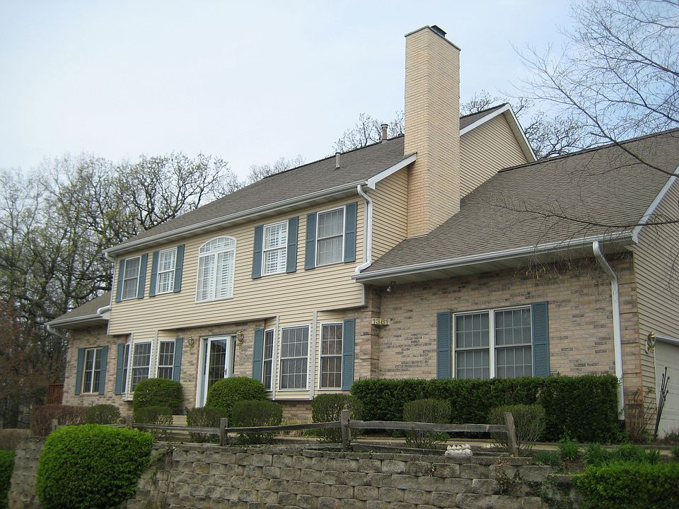 1st image of 1381 Laurel Oaks Dr #B