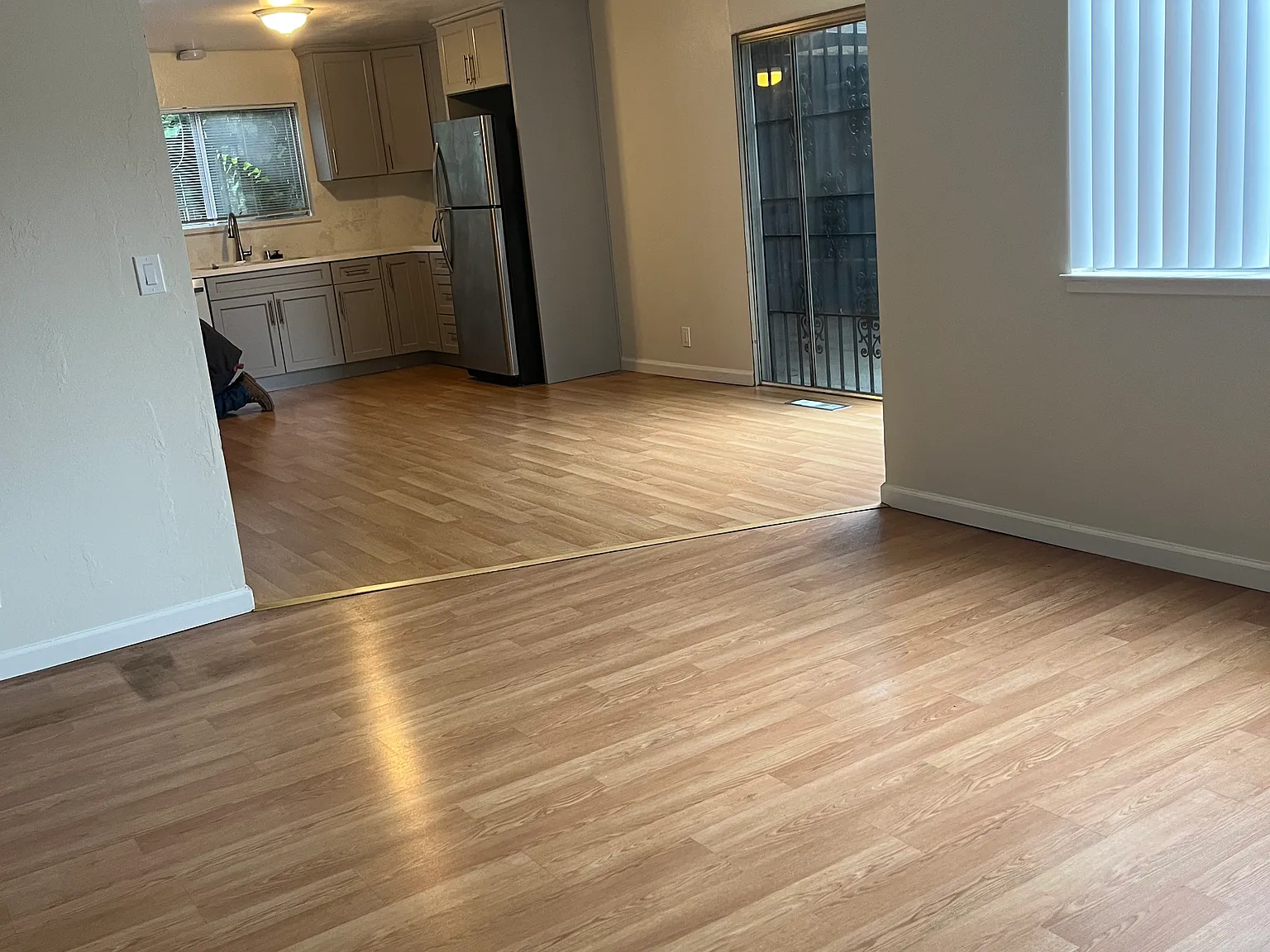 3 bed, 2000 sqft, $3,750 — Photo 3