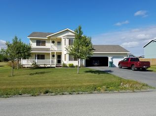 13862 E Hay Wagon Way, Palmer, AK 99645