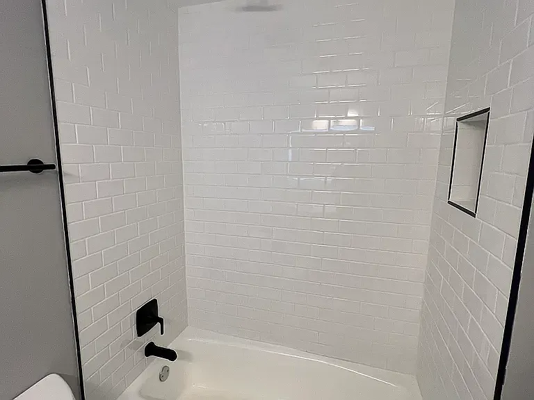 6605 W Cornelia Ave #2 — Photo 4