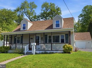 337 Surrey Ln, Hatboro, PA 19040