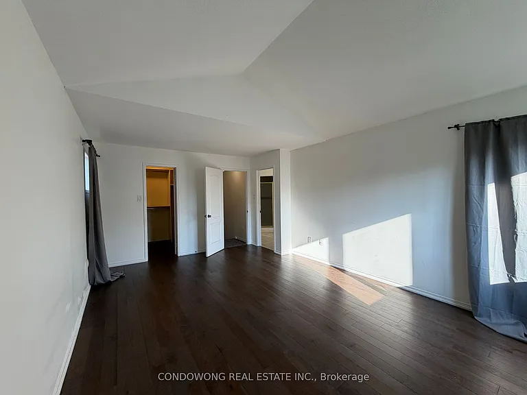 78 Bridlepath St — Photo 8